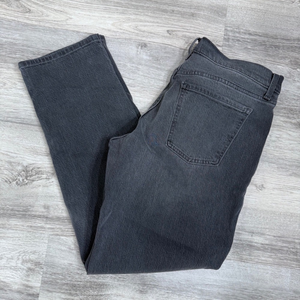 Old Navy Mid‎ Rise Wow Boyfriend Jeans Dark Wash Size 8